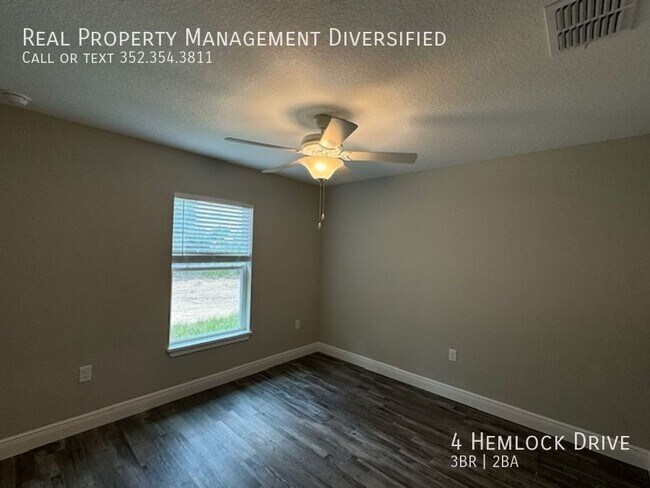 Building Photo - 4 Hemlock Dr