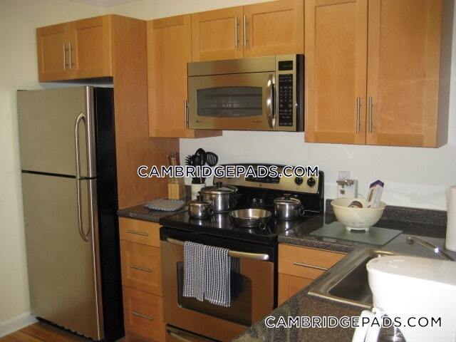 Building Photo - 60 Brattle St