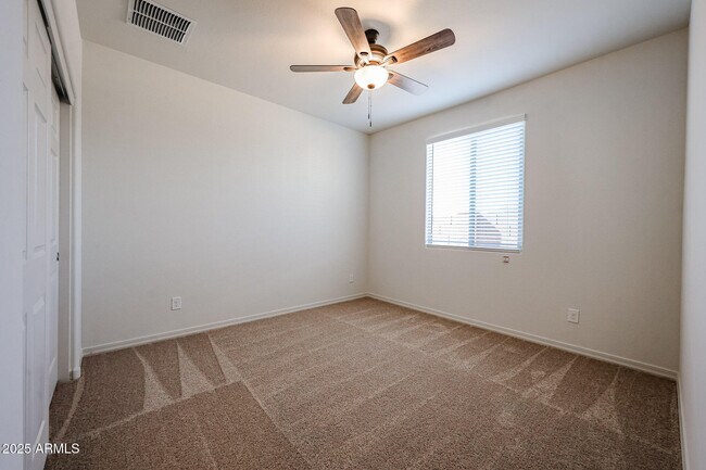 Building Photo - 25503 N 172nd Ln