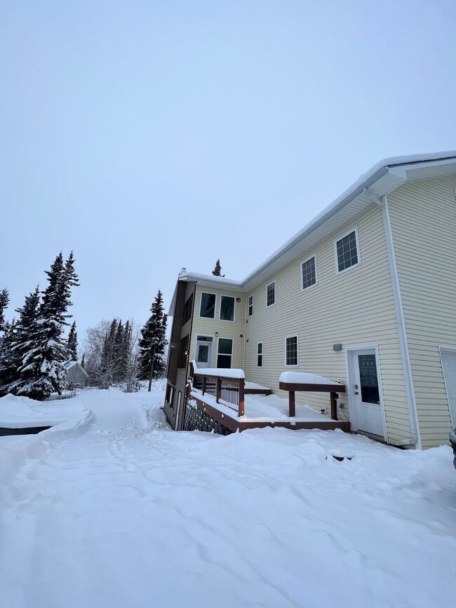 Building Photo - 4 br, 3 bath House - 2611 Old Chena Ridge ...