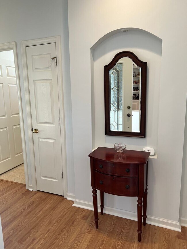 Building Photo - Sun City Two-Bedroom, Two-Bath Unfurnished Home