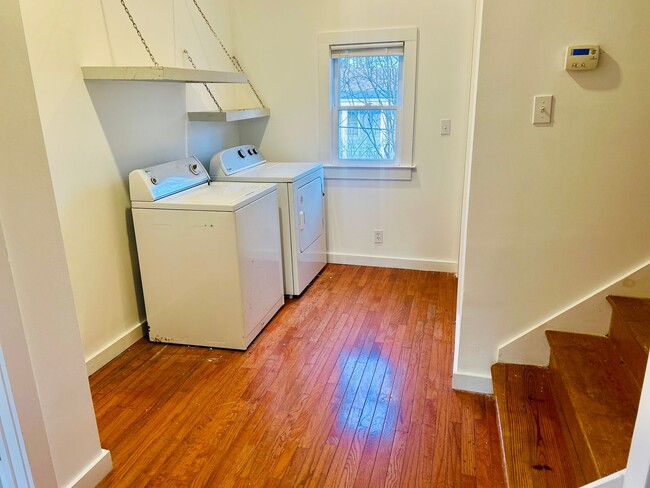 Building Photo - House in Reynoldstown