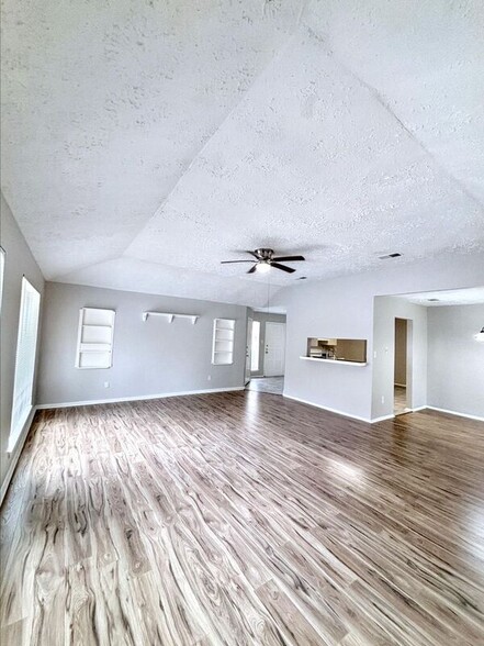 Building Photo - 7311 Postwick Ct