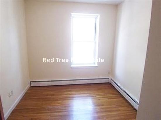 Building Photo - 168 N Beacon St