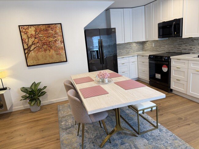 Building Photo - Spring Lawson