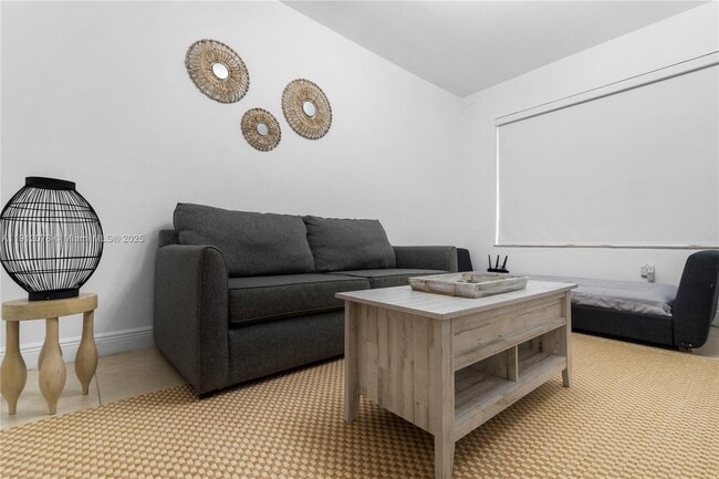 Building Photo - 301 86th St