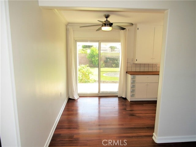 Building Photo - 348 E Jacaranda Ave