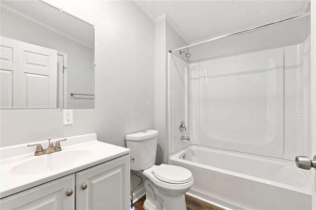 Building Photo - 4980 New Horizon Dr