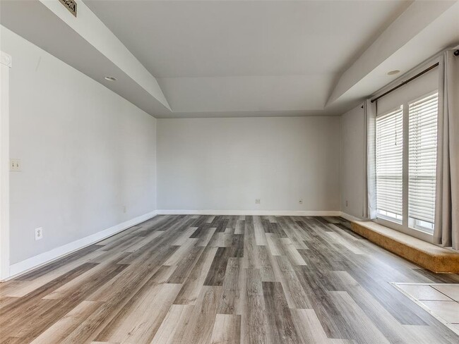 Building Photo - 125 Beard Dr