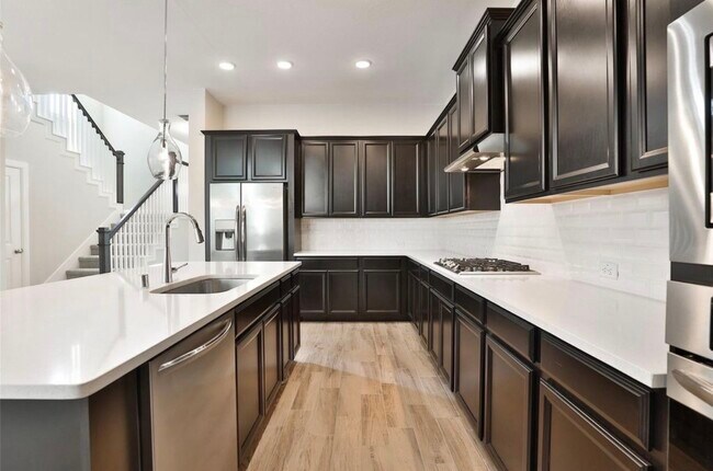 Building Photo - 2206 Bridgeport Path Dr