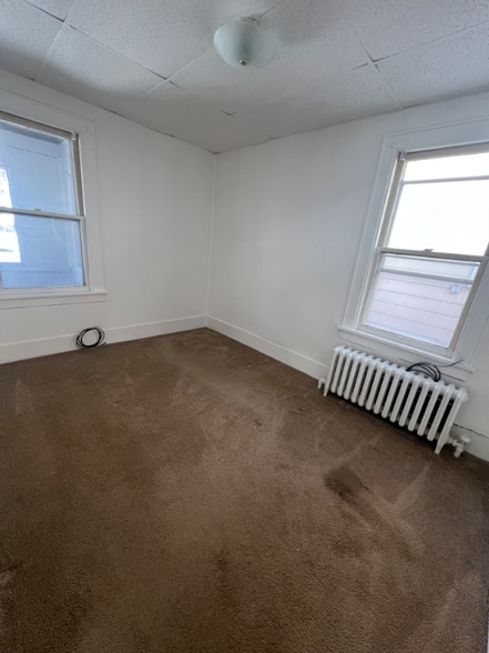 Building Photo - 736 N Pearl St