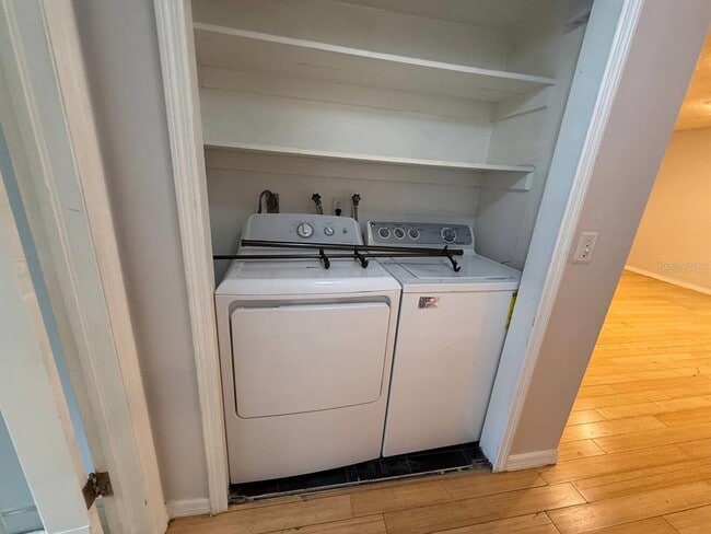 Building Photo - 1217 McMullen Booth Rd