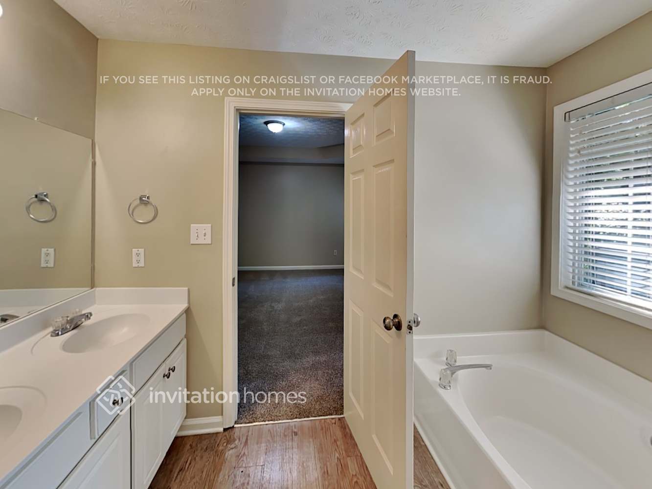Building Photo - 5435 Keithwood Dr