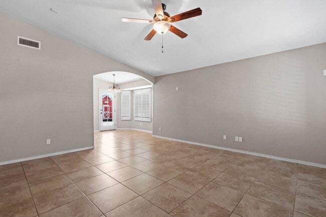 Building Photo - 7000 Long Meadow Dr