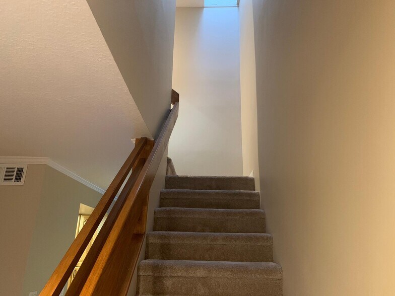 Stairs to 2nd floor - 921 SE 13th St
