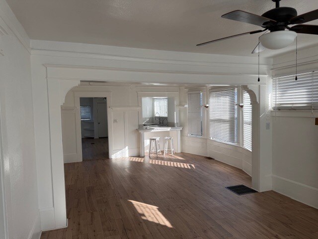 Building Photo - Stockton 2 Bedroom 1 Bathroom Home.