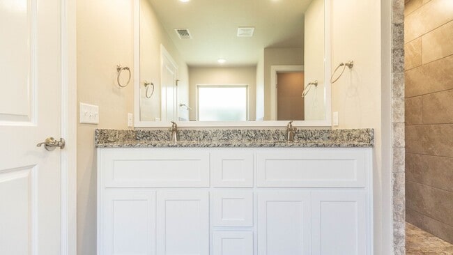 Building Photo - 9109 NW 124th St