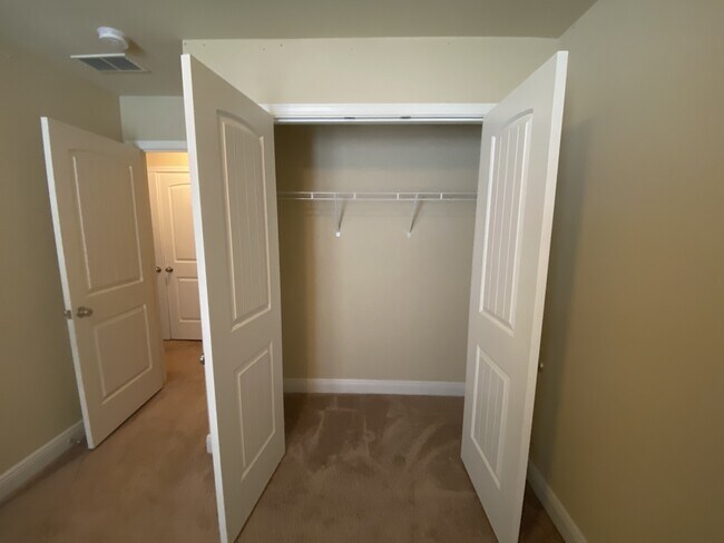 Building Photo - 8733 Brown Pelican Cir