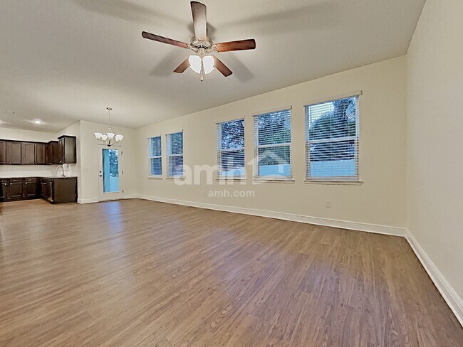 Building Photo - 743 Zarabrooke Ct