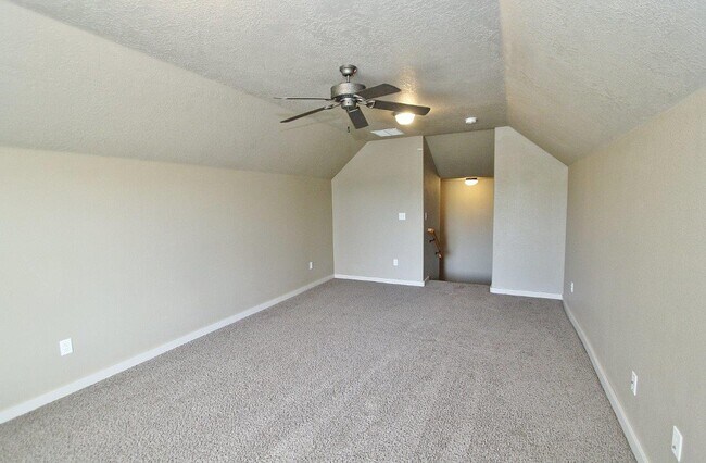 Building Photo - 5256 W McMurtrey St