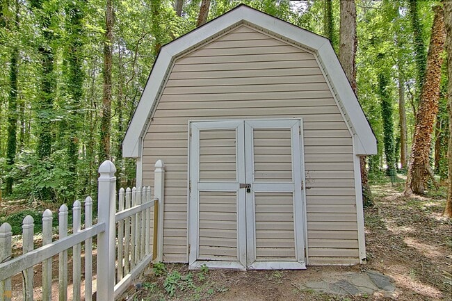 Building Photo - 702 Bookman Point