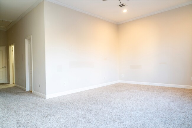 Building Photo - 1419 Colorado St