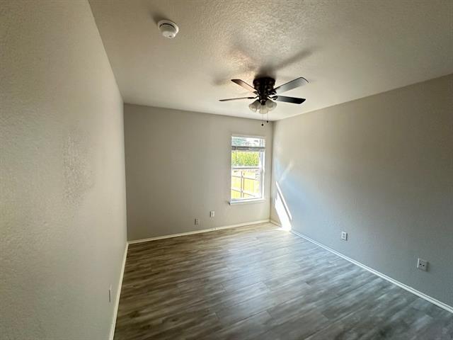 Building Photo - 714 W Colony Dr