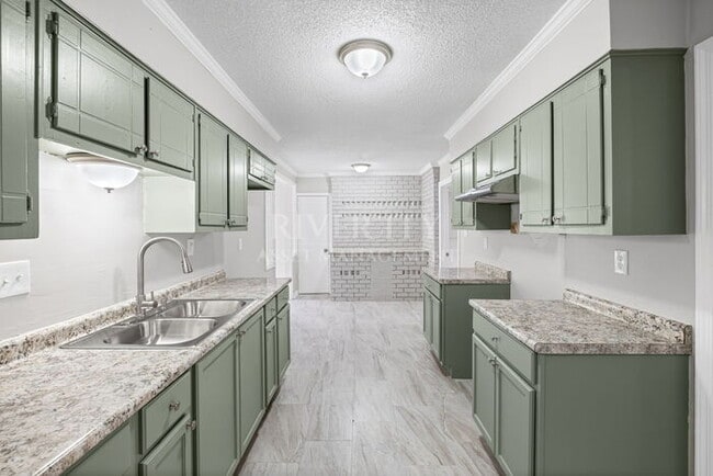 Building Photo - 42 Bonita Dr