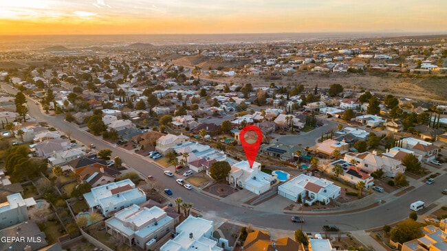 Building Photo - 6205 La Posta Dr