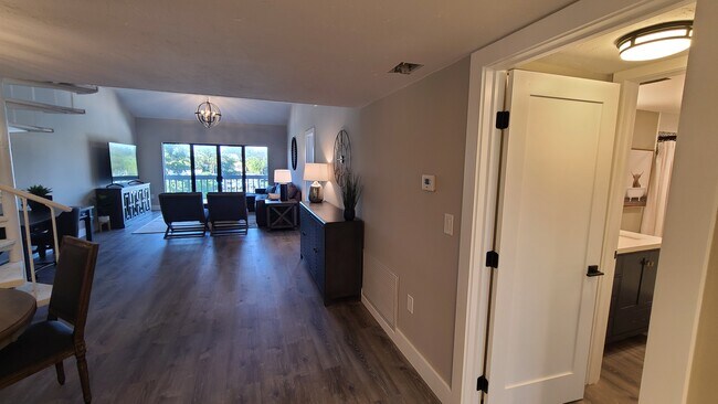 Building Photo - 1319 Dockside Pl