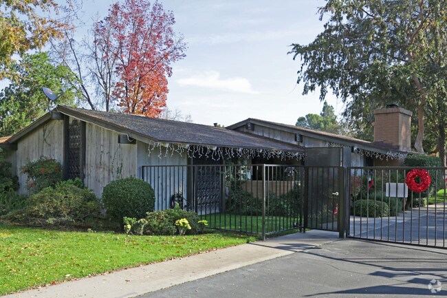 Building Photo - San Ramon