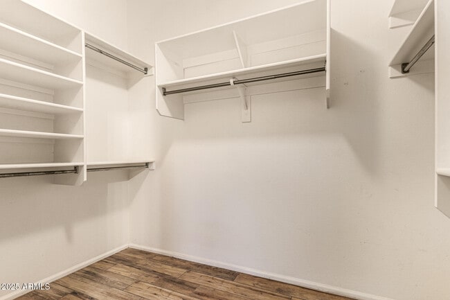 Building Photo - 29604 N Balmoral Pl