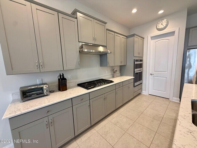 Building Photo - 194 Snowbell Ct