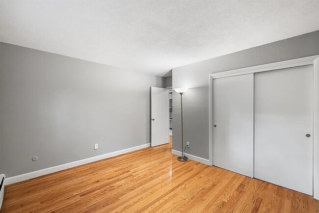 Building Photo - 11 Cogswell Ave