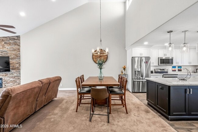 Building Photo - 7340 N Vía Camello Del Norte