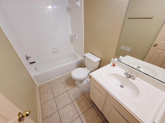 Building Photo - 21807 Aspen Mist Ln