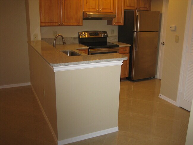 Building Photo - 15035 Michelangelo Blvd