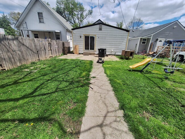 back yard with swing set - 3602 Wheeler Ave