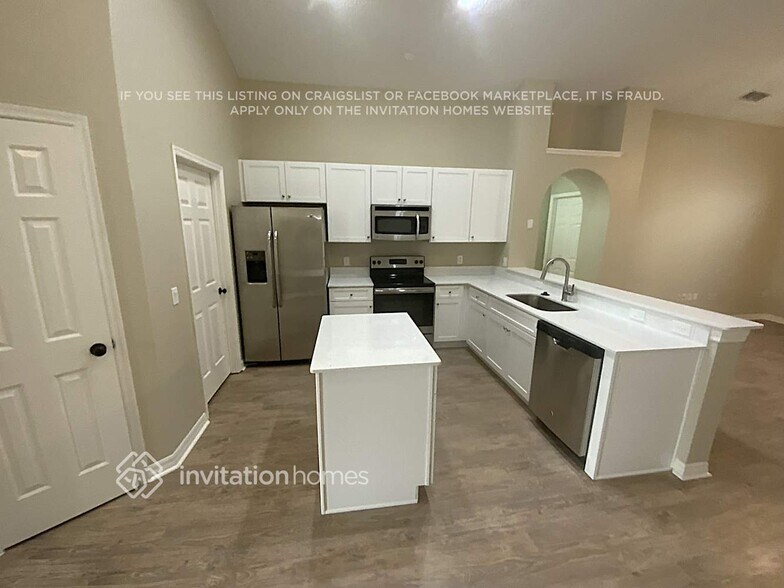 Building Photo - 4628 Eagle Peak Dr