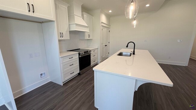 Building Photo - 531 Bristleleaf Path