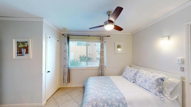 Building Photo - 3360 Garfield St