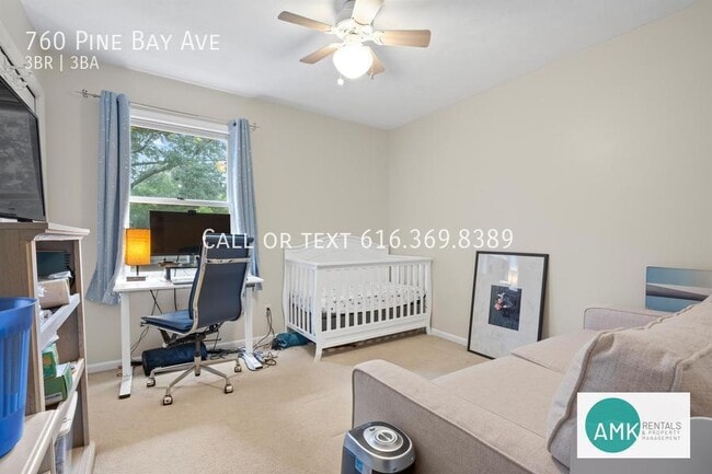 Building Photo - 760 Pine Bay Dr