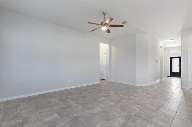 Building Photo - 221 Bridgestone Way