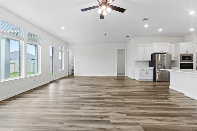 Building Photo - 150 Samuel Blair Pass