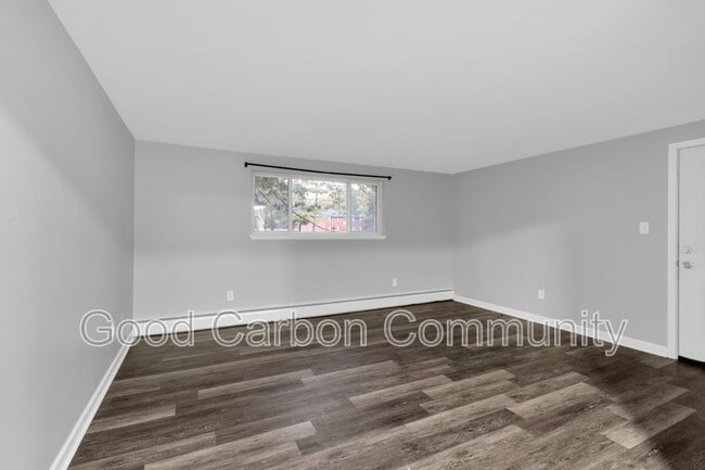 Building Photo - 5451 Creekside Ct