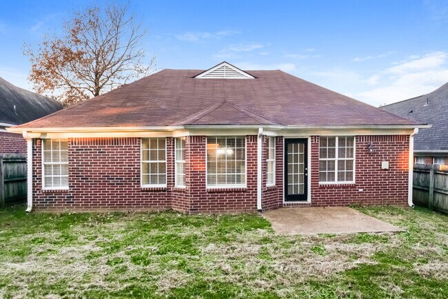 Building Photo - 1516 Beringer Dr