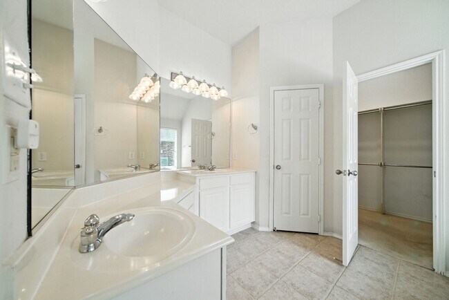 Building Photo - 3106 Windemere Park Ln