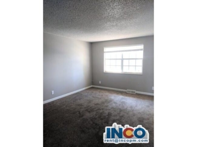 Building Photo - 14069 E Jewell Ave