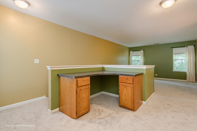 Building Photo - 2417 Stoughton Cir