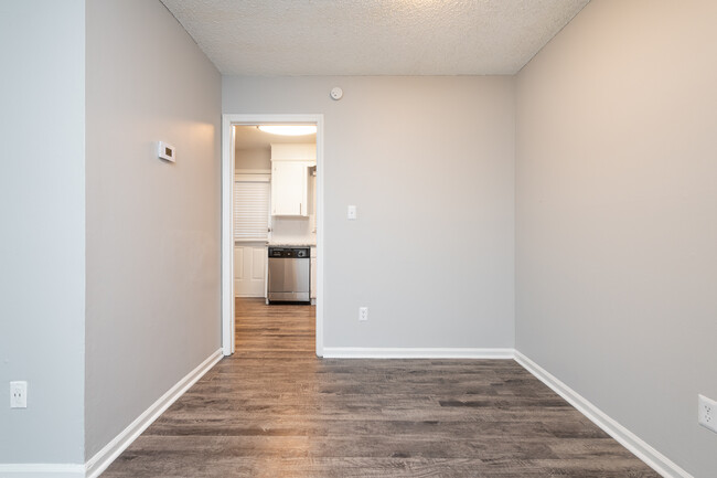 Dining Area - Edge Townhomes